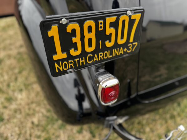 1937 Chevrolet Master Town Sedan - Image 32