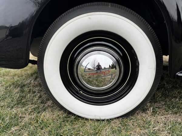 1937 Chevrolet Master Town Sedan - Image 22