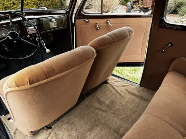 1937 Chevrolet Master Town Sedan - Image 3