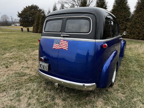 1951 Suburban Resto-Mod - Image 46