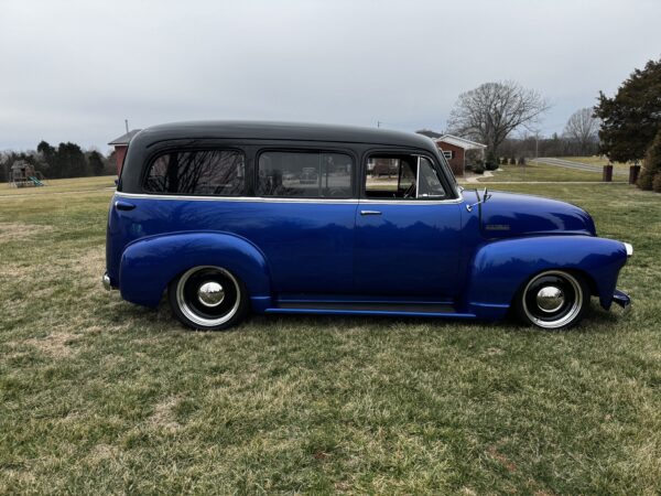 1951 Suburban Resto-Mod - Image 45
