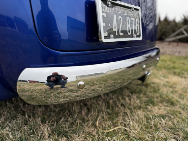 1951 Suburban Resto-Mod - Image 38