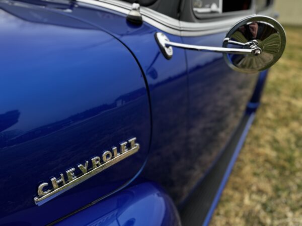 1951 Suburban Resto-Mod - Image 33