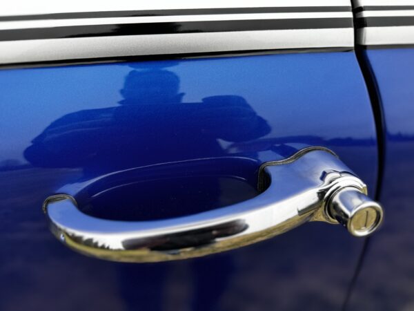 1951 Suburban Resto-Mod - Image 32