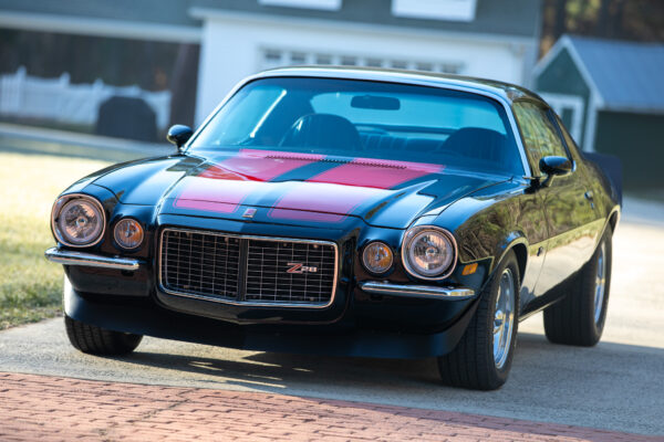 1971 Camaro Z28 Resto Mod - 9,500 Miles - Image 13