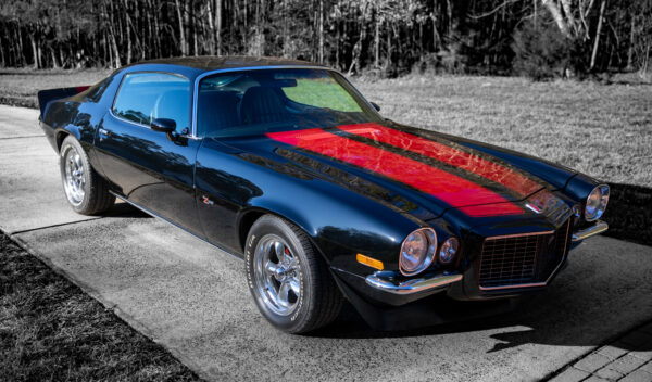 1971 Camaro Z28 Resto Mod - 9,500 Miles - Image 10