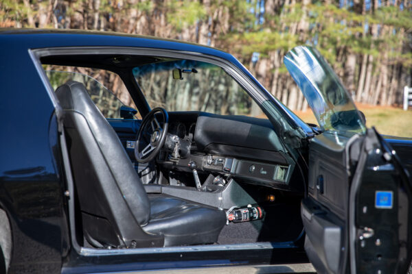 1971 Camaro Z28 Resto Mod - 9,500 Miles - Image 3