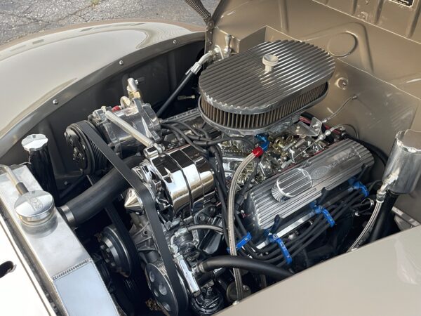 1939 Ford Deluxe Coupe Streetrod - Image 7