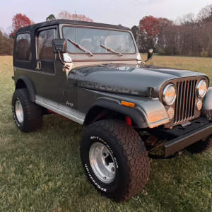 1986 Jeep CJ7 360 V8 Power & Four Speed!
