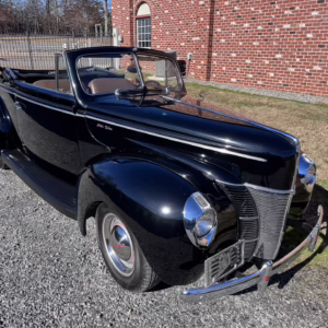 1940 Ford Deluxe Convertible - Flathead Powered